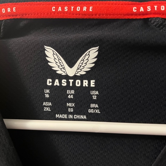 F1 - Red Bull Racing Women's T-Shirt LIKE NEW/ USED ONCE - Picture 3 of 4